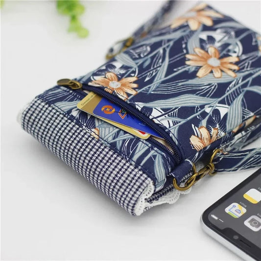 Pochette Téléphone Fleurie Élégante